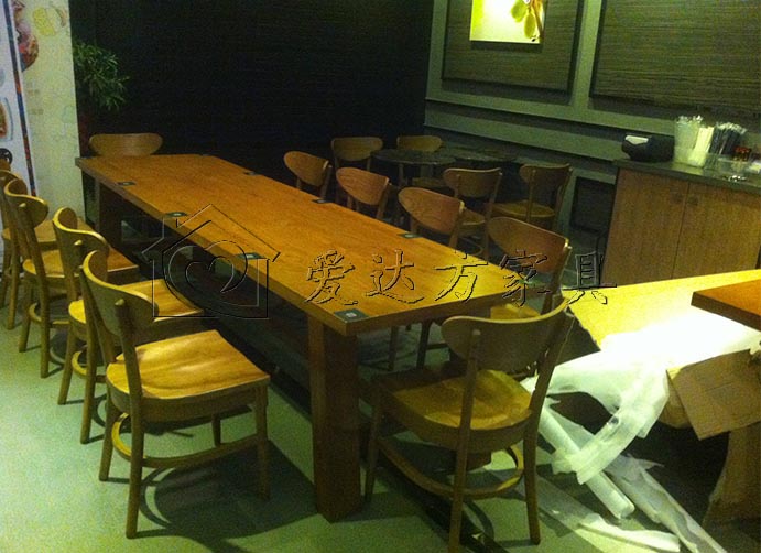 奶茶咖啡店卡座沙发图片大全靠墙