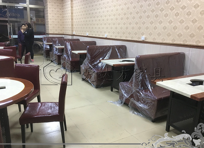 香辣虾餐厅桌椅