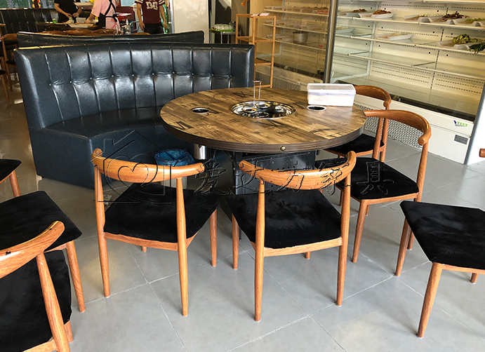 三汁焖锅店卡座沙发