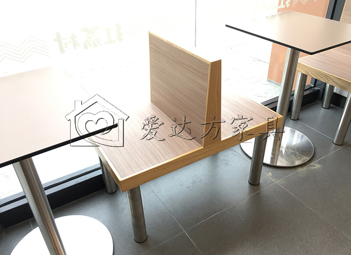 猪脚饭餐桌椅