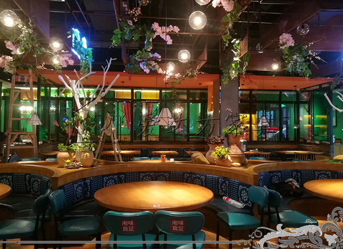 广式茶点餐厅家具，茶点餐桌椅，饭馆饭店餐桌椅，茶点卡座沙发，饭馆饭店卡座沙发