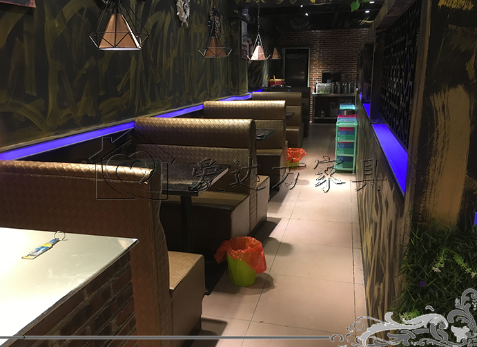 焖锅店餐桌椅 厂家直销三汁焖锅店卡座沙发,三汁焖锅店卡座沙发批发,定做三汁焖锅店卡座沙发,三汁焖锅店餐桌椅,三汁焖锅店餐桌椅批发