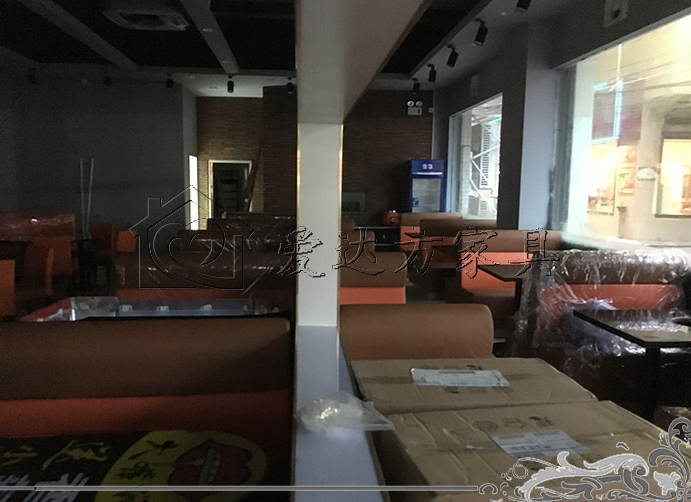 火锅焖锅店卡座沙发|餐桌椅，烤鱼烤肉烤串店卡座沙发|餐桌椅，烤吧烧烤店卡座沙发|餐桌椅