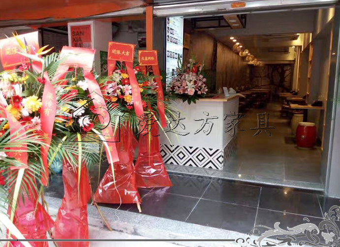 快餐厅餐桌椅，烧腊牛杂牛丸店餐桌椅，汤粉面馆水饺店餐桌椅，猪脚饭蒸饭店餐桌椅，甜品糖水店餐桌椅，酒楼餐桌椅