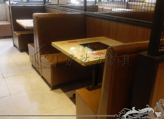 牛肉火锅店餐桌椅.jpg 工厂直销牛肉火锅店餐桌椅,牛丸火锅店餐桌椅,牛肉涮涮锅店餐桌椅,牛杂店餐桌椅,烤肉烧烤店餐桌椅,餐桌椅批发定制