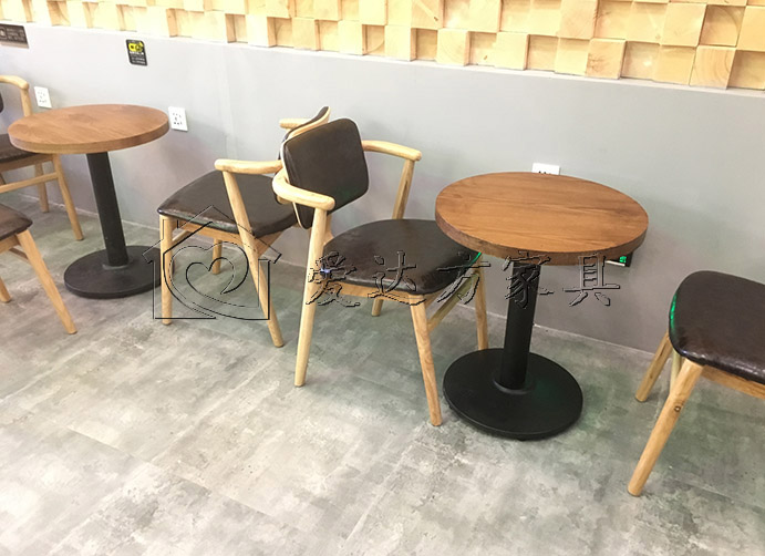 甜品店卡座沙发.jpg